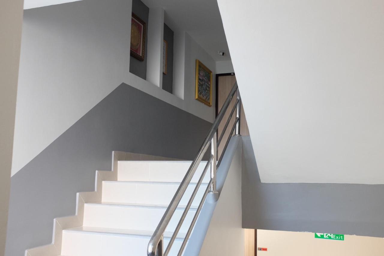 Wj Residence At Suvarnaphumi Bangkok Exterior photo